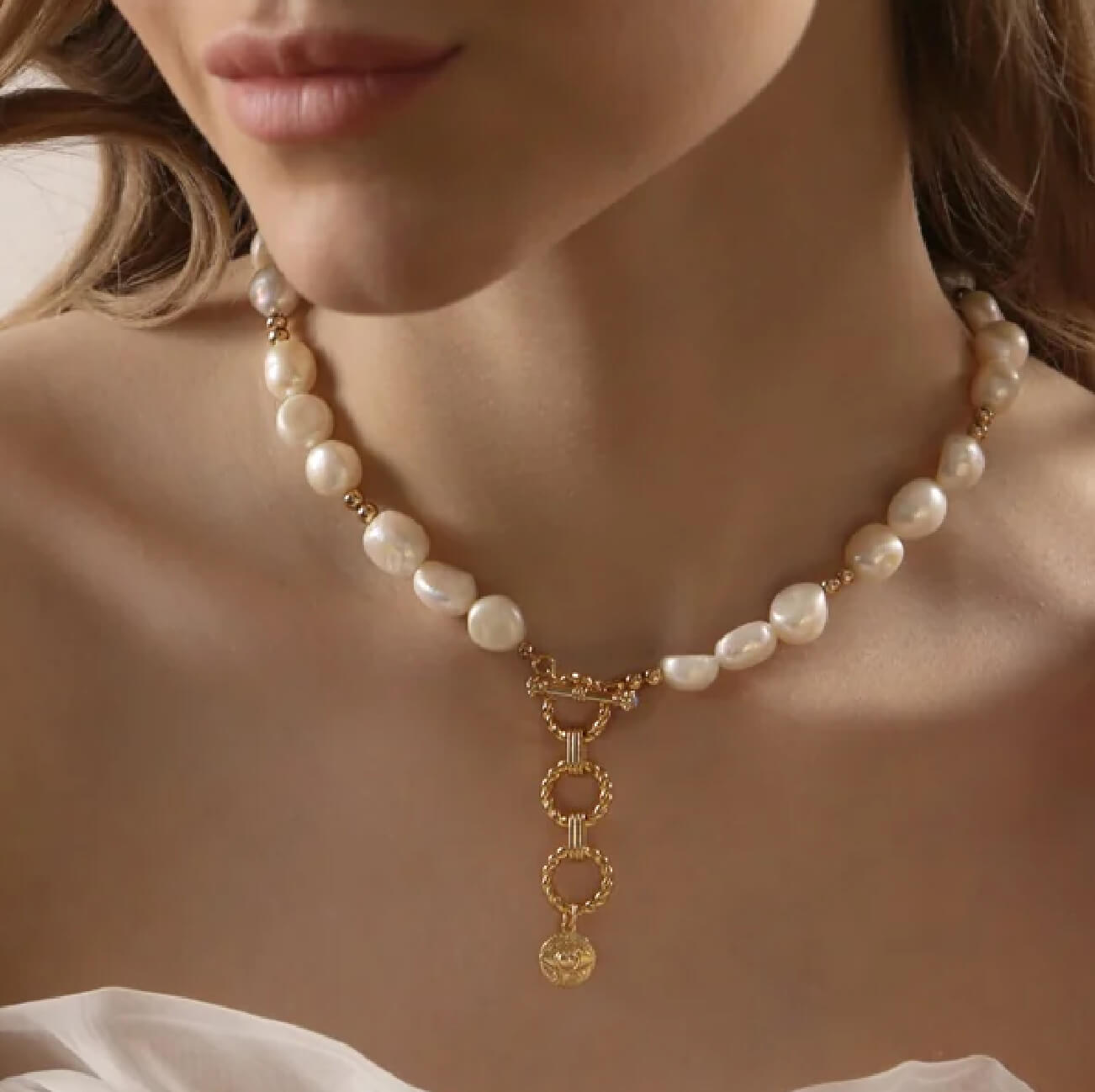 Sappho Large Baroque Pearl Necklace