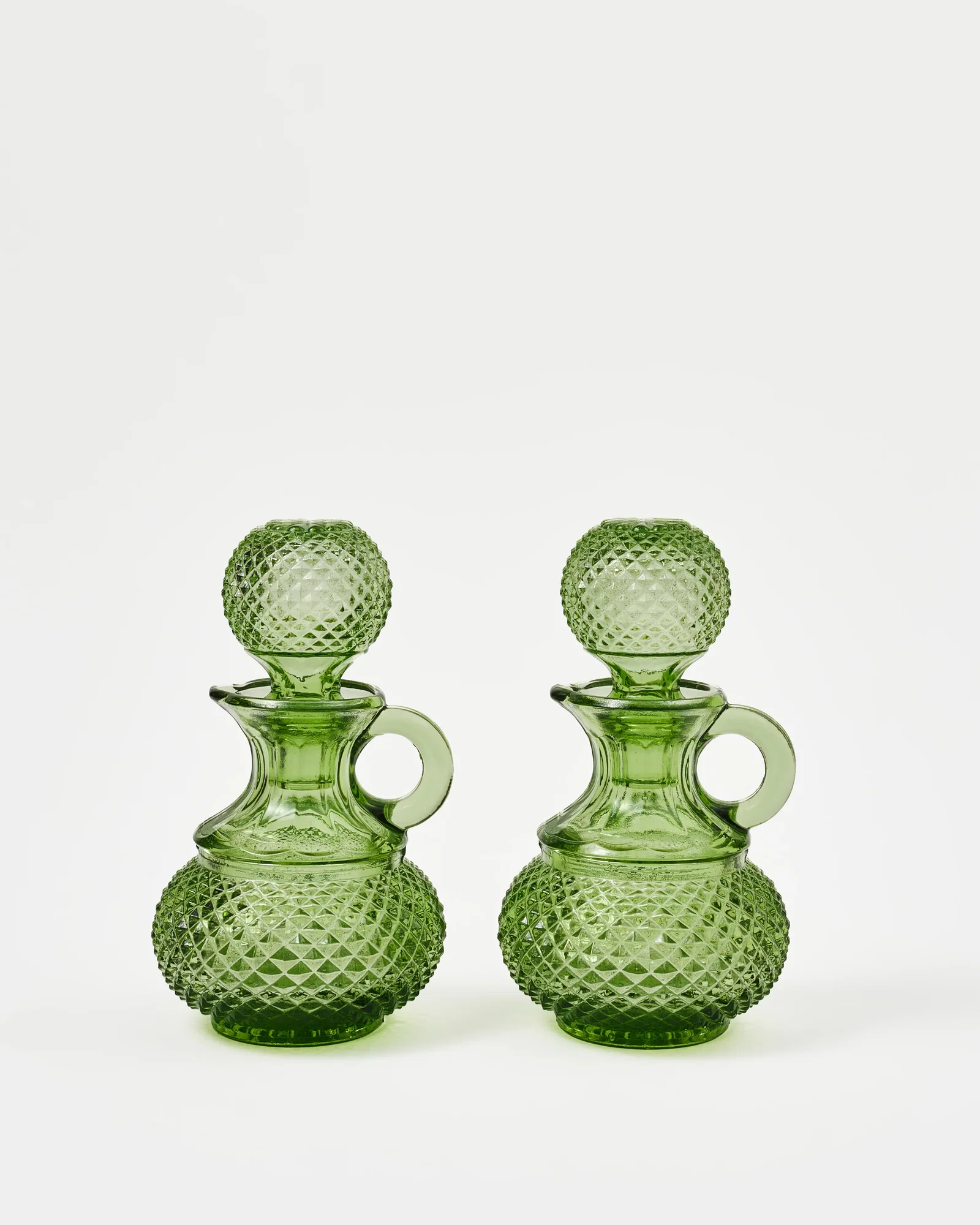 Image of Galeano Oil and Vinegar Set, Olive