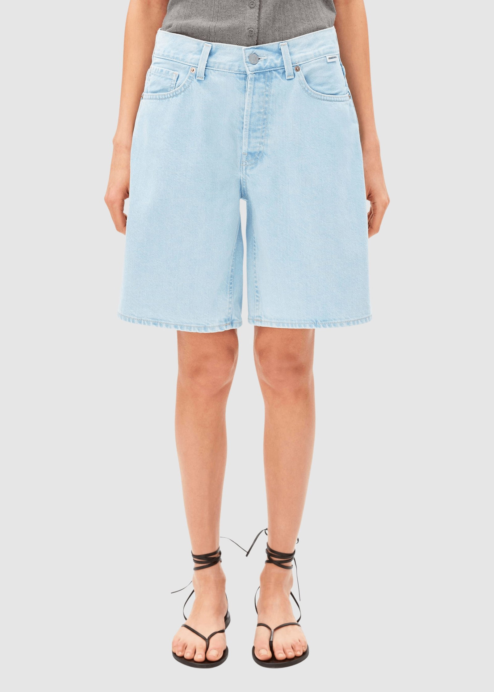 Thaalina Mid Waist Denim Short Barrea