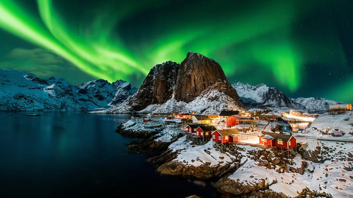 Deluxe 14-Day Finland & Norway Northern Lights Winter Adventure with Havila Voyages Coastal Fjord Cruise