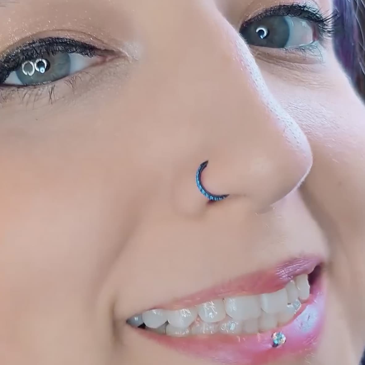 Why Is Titanium Jewelry All the Rage?