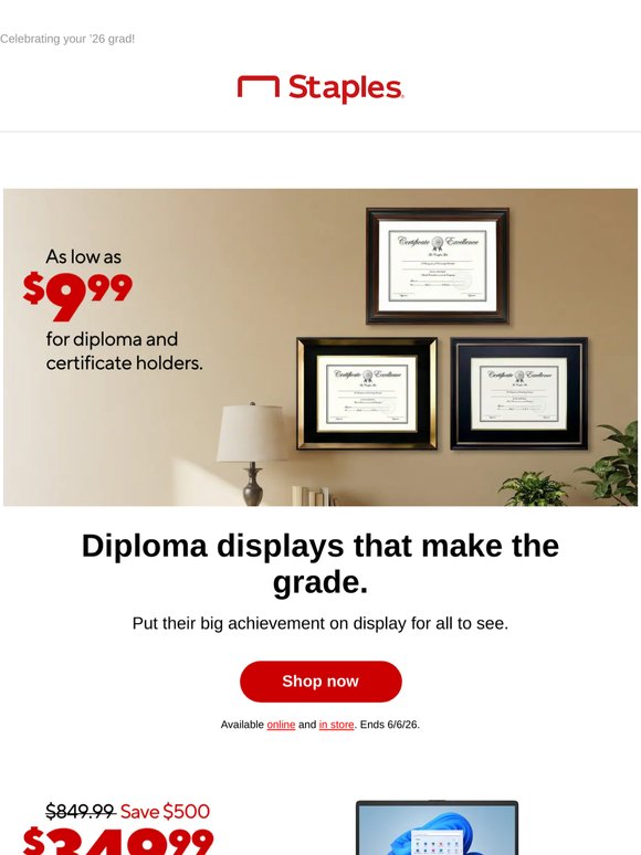 Pop quiz: How do you show off a diploma? 🤔
