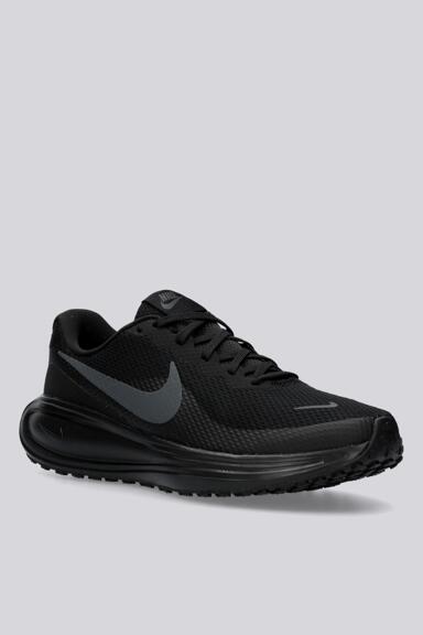 Nike Revolution 8