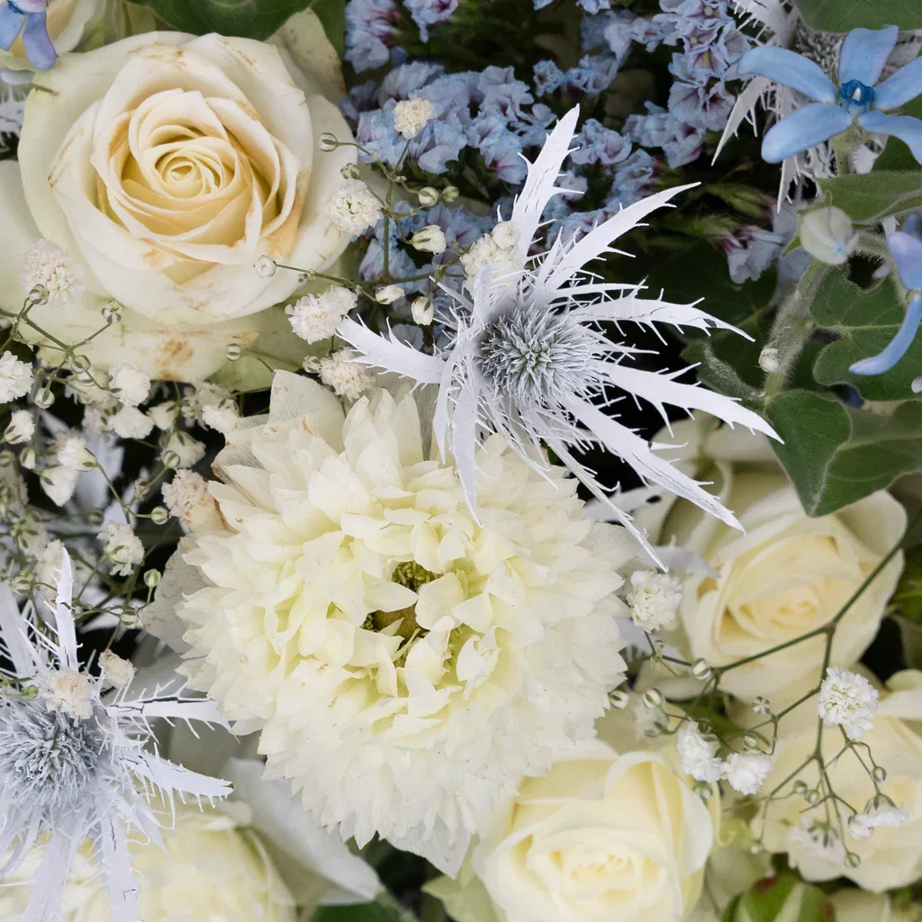 Image of Cool Blue DIY Flower Kit