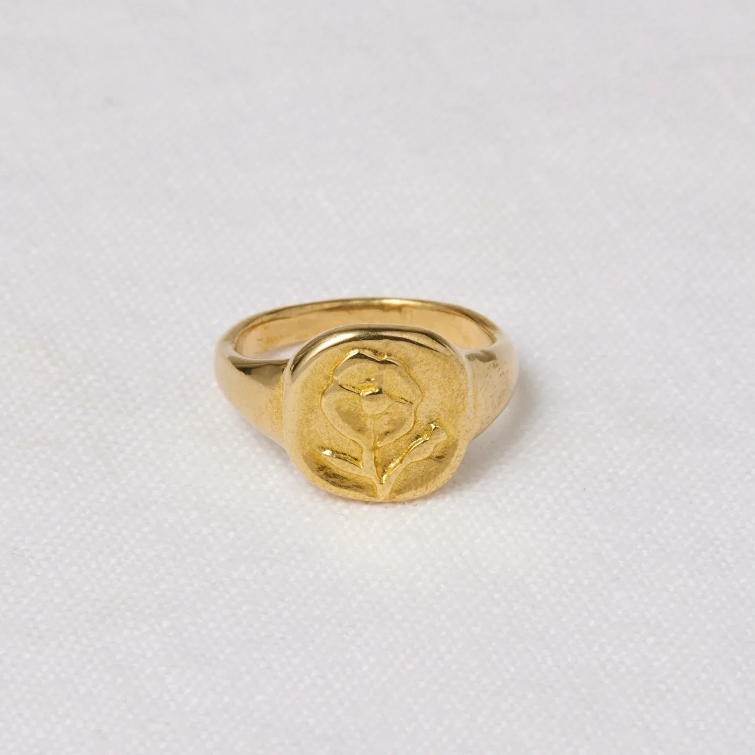 Image of Poppy Signet