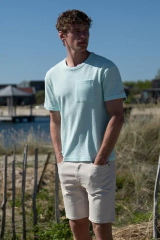 MAKS 1566118 Bay Green