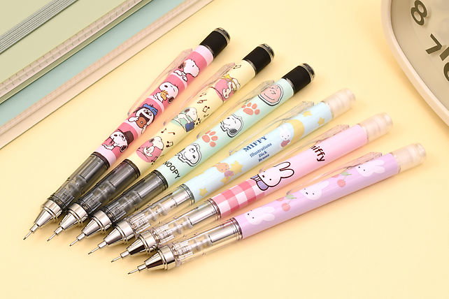 Tombow MONO Graph Shaker Snoopy & Miffy Mechanical Pencils