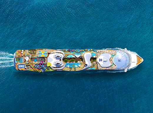 Legend of the Seas ylhäältä.