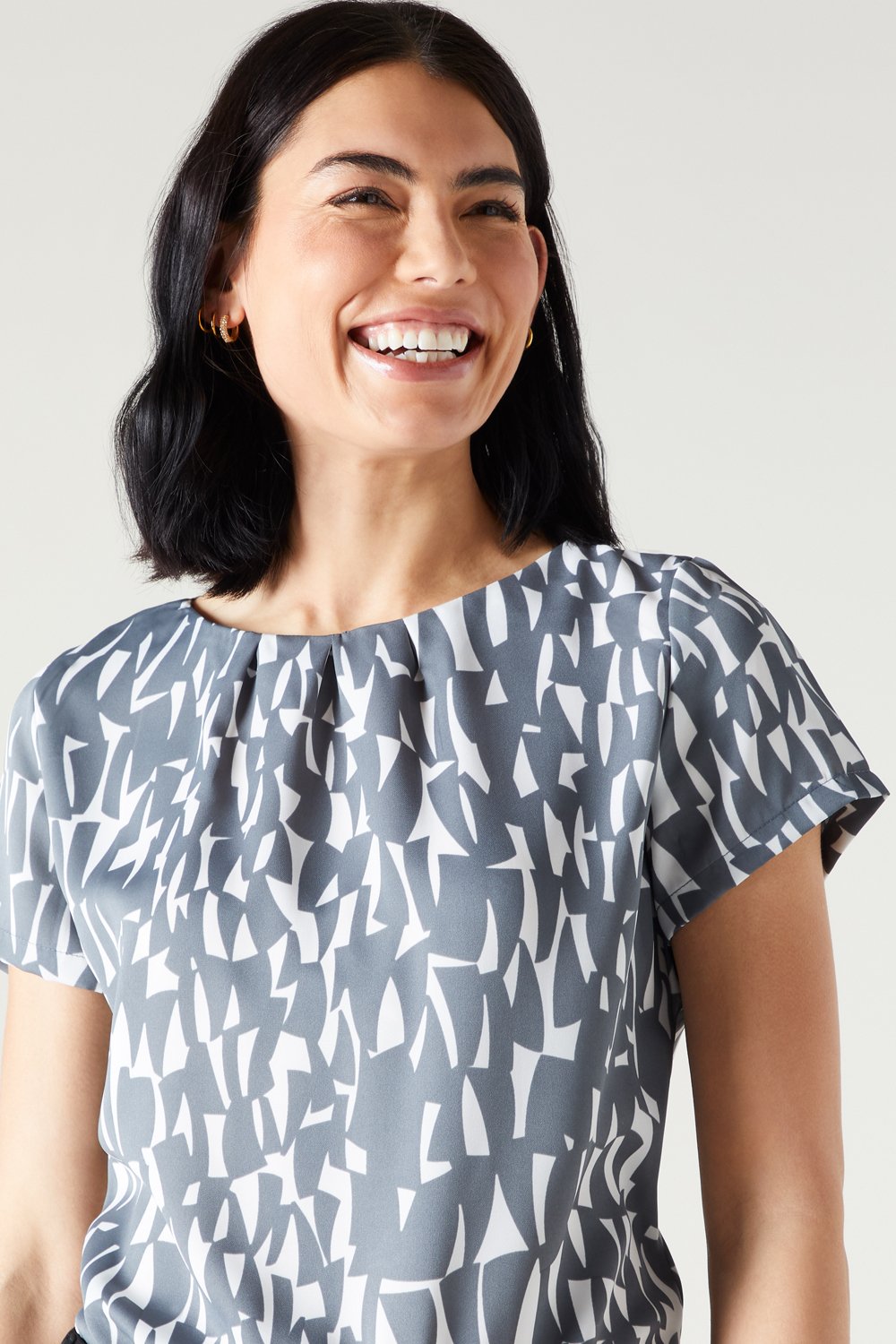 Image of SJ Women's Pleat Neck Print Blouse, Grey Shard