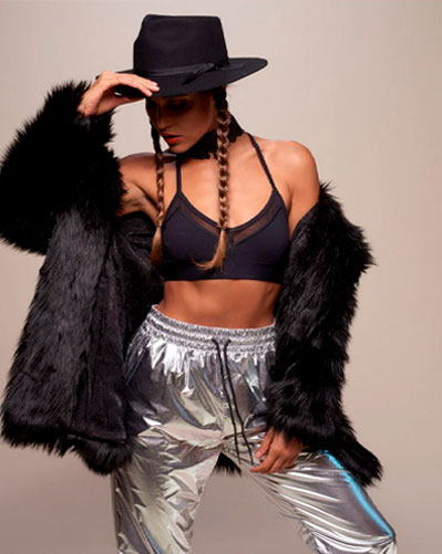 Classic Women's Faux Fur Coat | Black Wolf