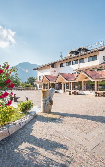 Hotel Außenansicht