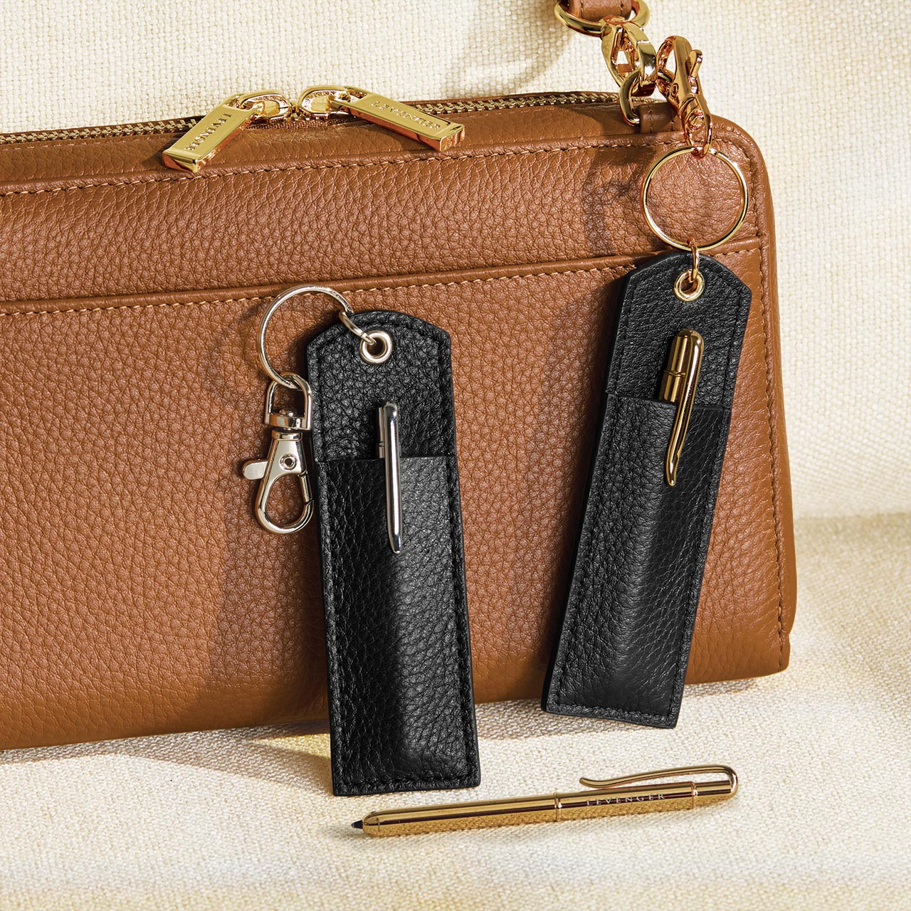 Write-A-Long-Pen Charm