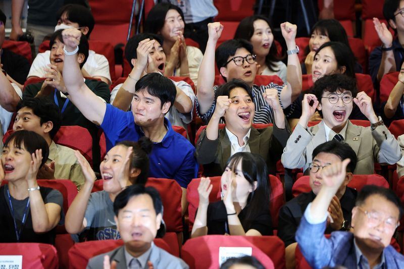 South Korea ruling party sweeps most seats in local elections but faces losing Seoul