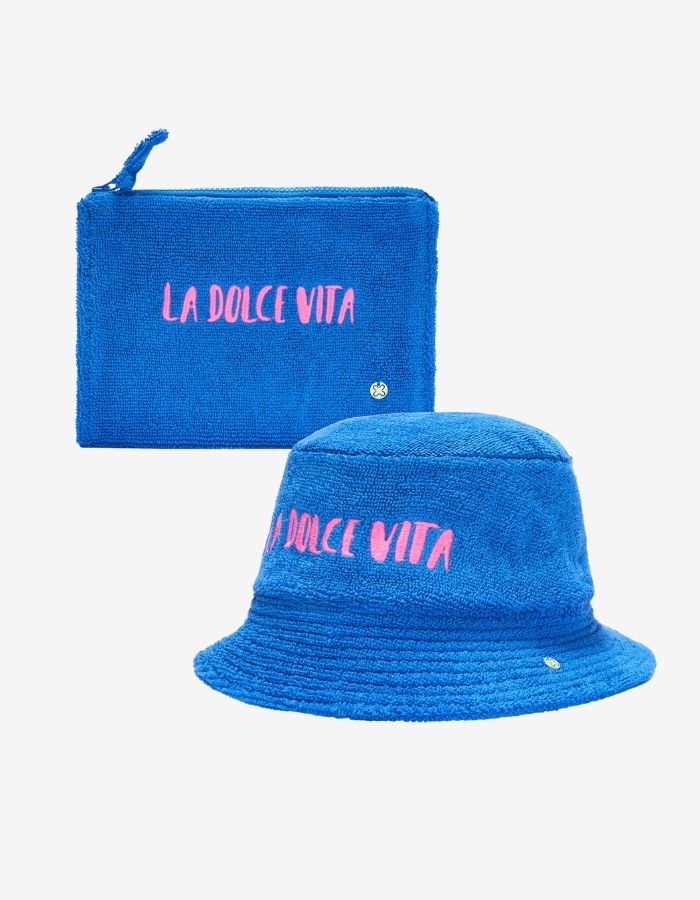 Set aus Bucket Hat und Clutch in Blau