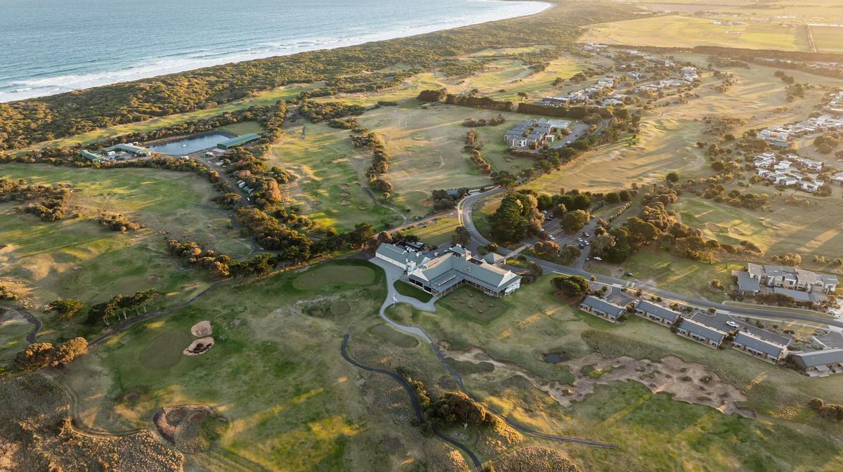 Barwon Heads Golf Retreat 90-Minutes from Melbourne with Championship Course, Breakfast & Nightly Drinks