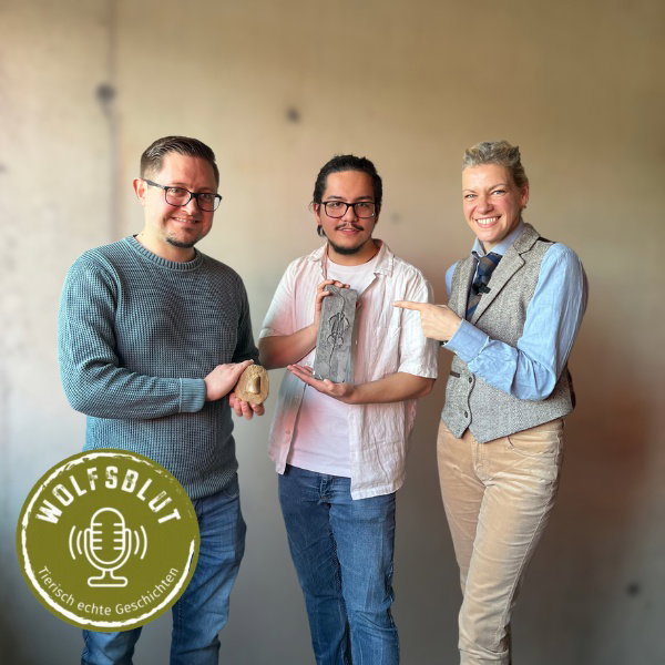 Franziska Knabenreich mit Geowissenschaftsstudenten Phillip und Flavius
