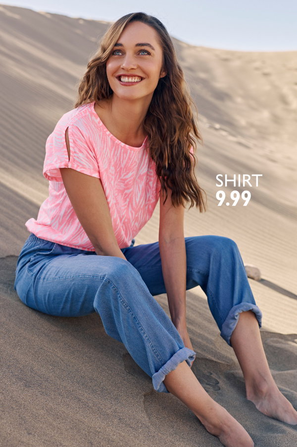 Luftiges T-Shirt mit Cut-Out