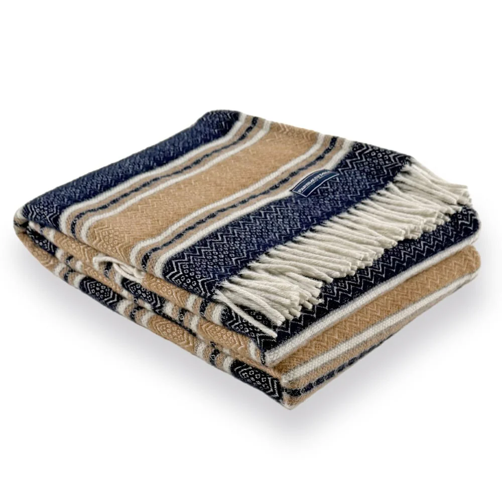 Image of Mesa Wool Throw Blanket - Beige