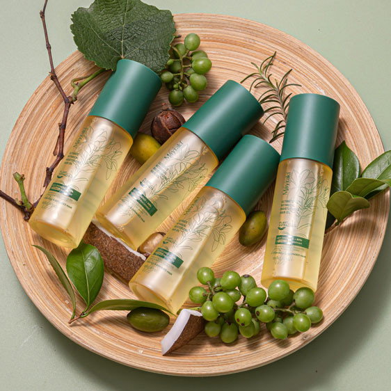 Image of Mayraki Ultimate Botanical Moisturizing Hair Oil (100ml/3.38 fl. oz.)