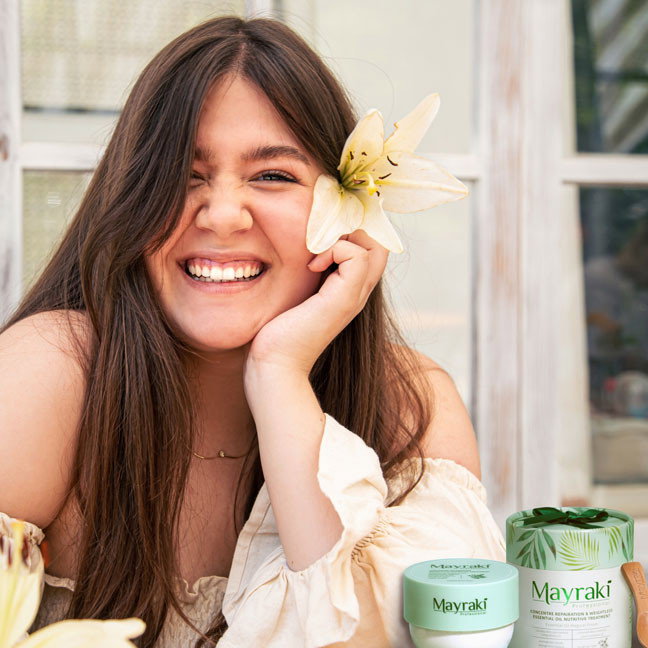 Image of Mayraki Weightless Essential Oil Nutritive Treatment