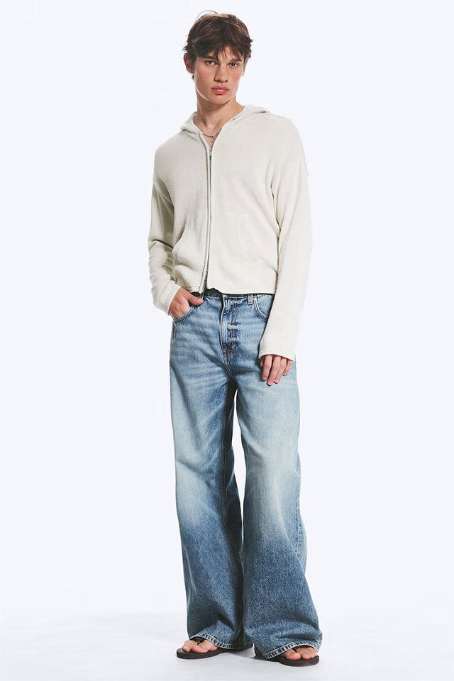 LOOSE FIT SWEATPANTS