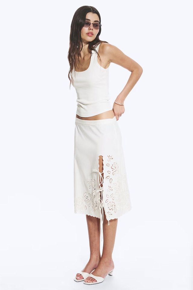 EMBROIDERED KNEE LENGTH COTTON SKIRT 