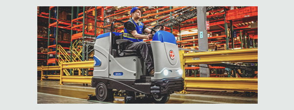 Global Industrial™ Recirculating Water Auto Ride-On Floor Scrubber