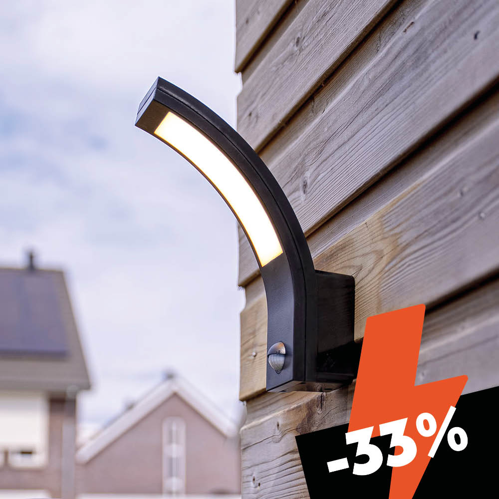 Bristol wall light with sensor