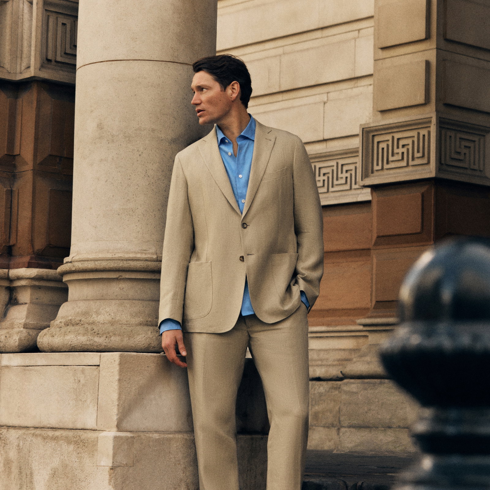 linen suiting