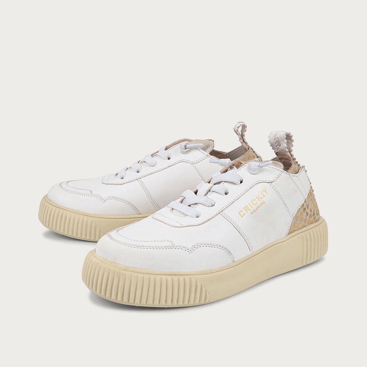 OAKLI Weiss Platin Extra Leichter Sneaker aus Leder mit EASY-IN und Wechselfußbett