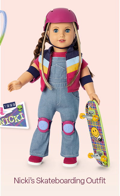 Nicki’s Skateboarding Outfit