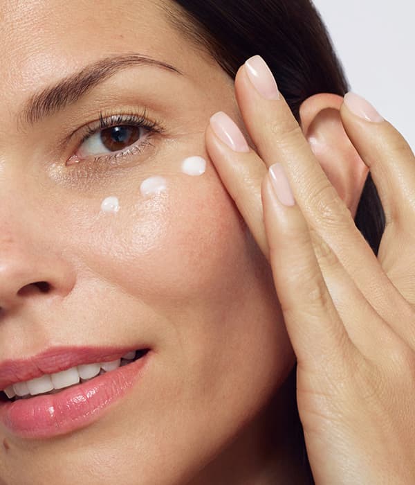 BLACK DIAMOND EYE CREAM