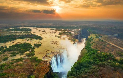 5643687hp_hero2_zimbabwe_family_2880x1620