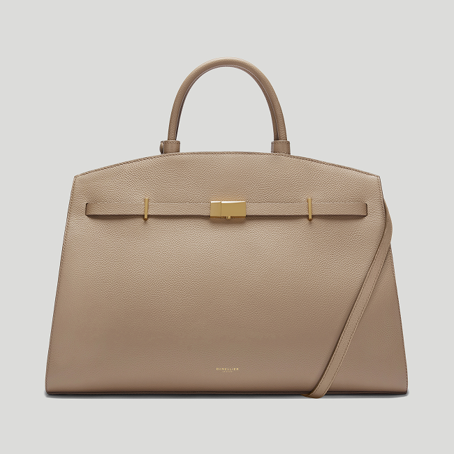 the hudson dark sand small grain