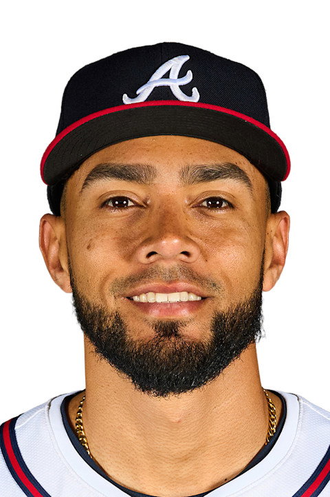 Robert Suarez