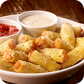Stuffed Ziti Fritta filled with cheese and served with marinara and Alfredo sauces.