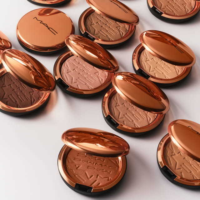 BRONZER