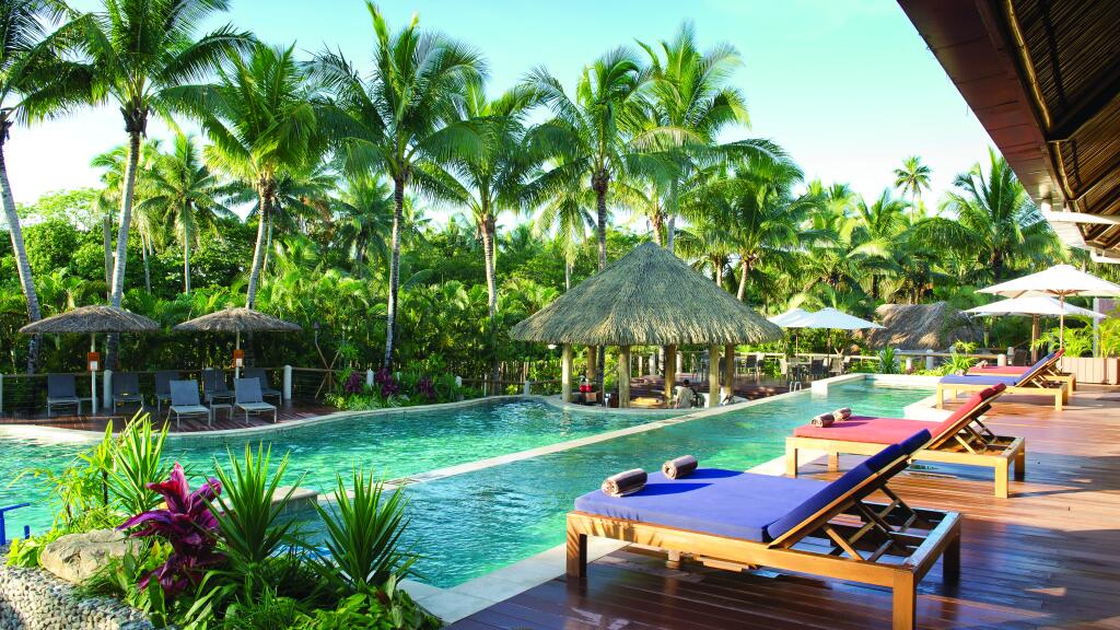 Outrigger Fiji Beach Resort