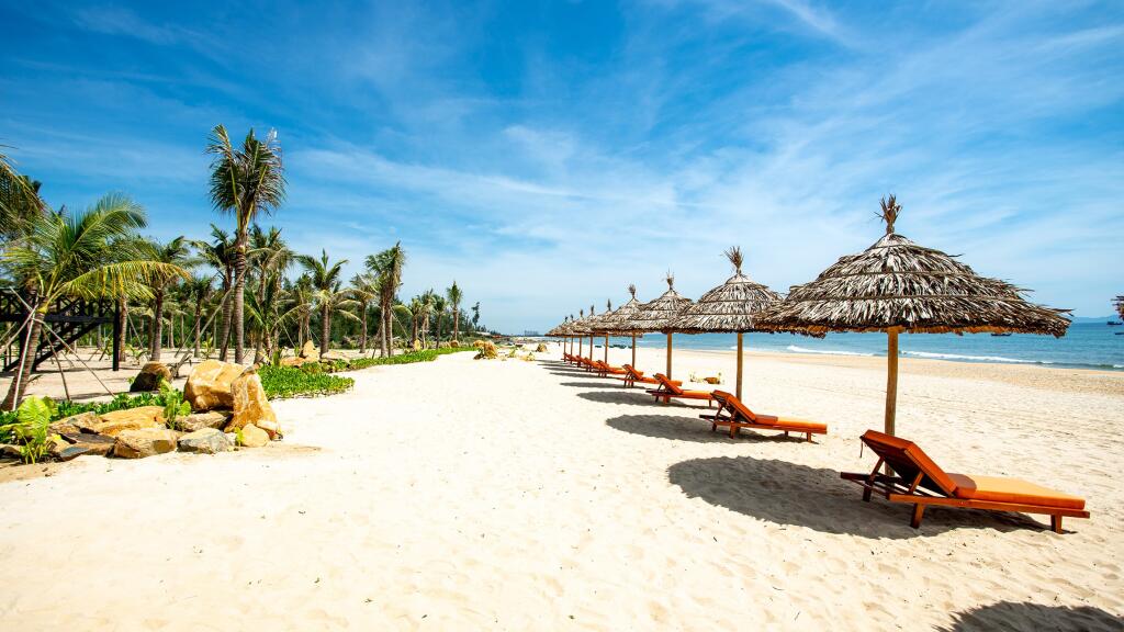 Bliss Hoi An Beach Resort