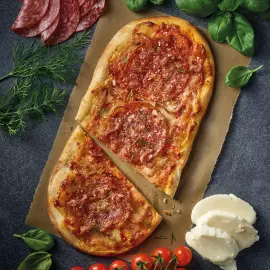Fennel salami pizza product image