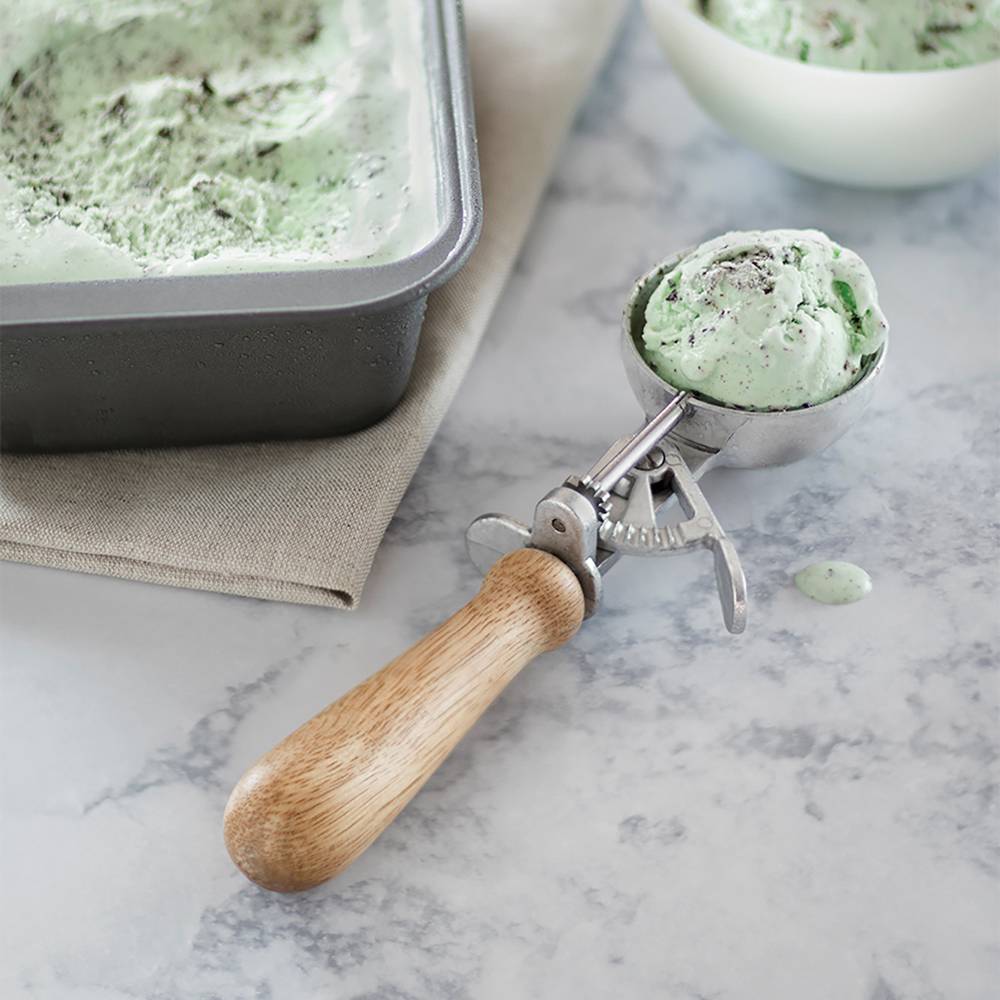Image of Classic Release Ice Cream Scoop