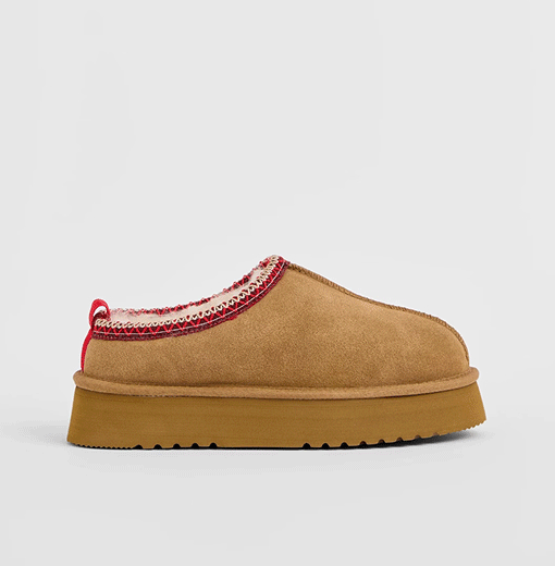 Australian Design Ugg sheepskin and leather tape collar