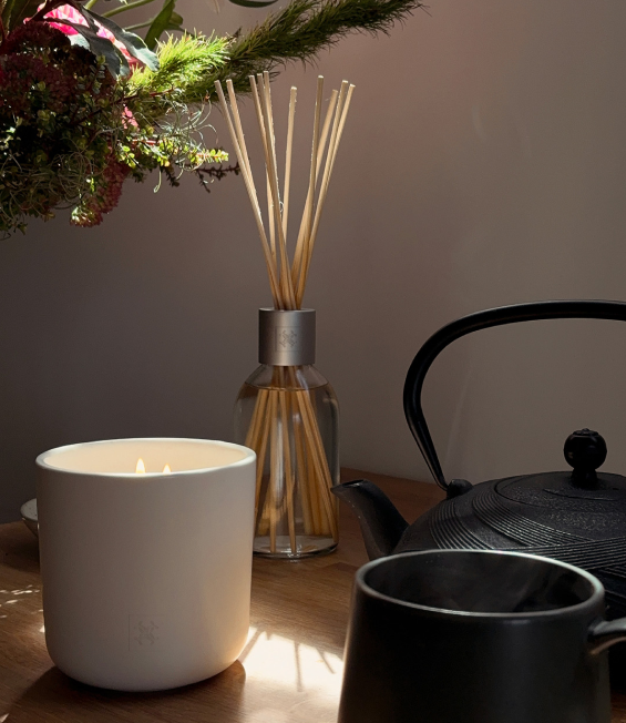 FRGARANCE DIFFUSER AND CANDLE