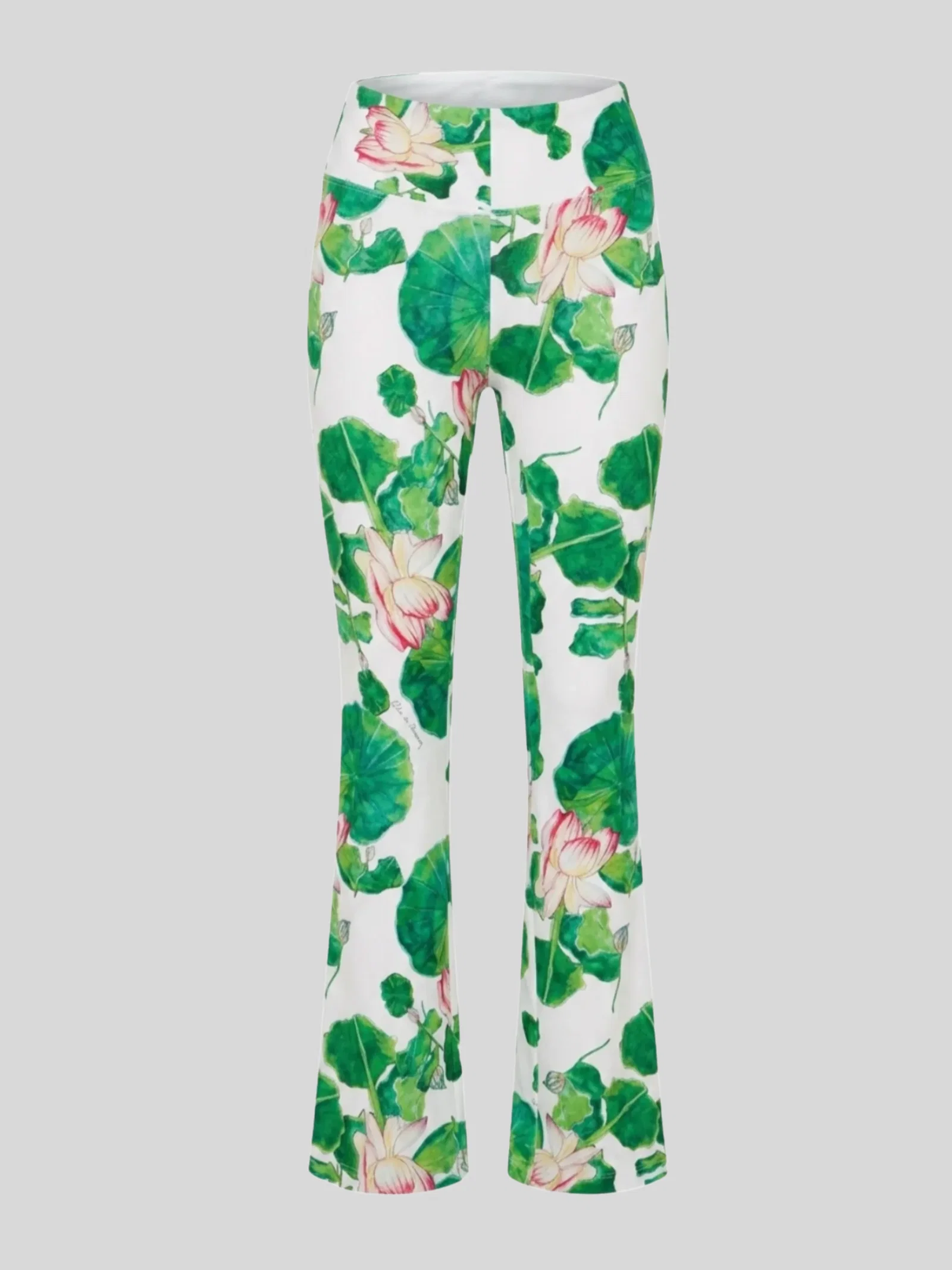 Image of Elaine Pant in Lilya