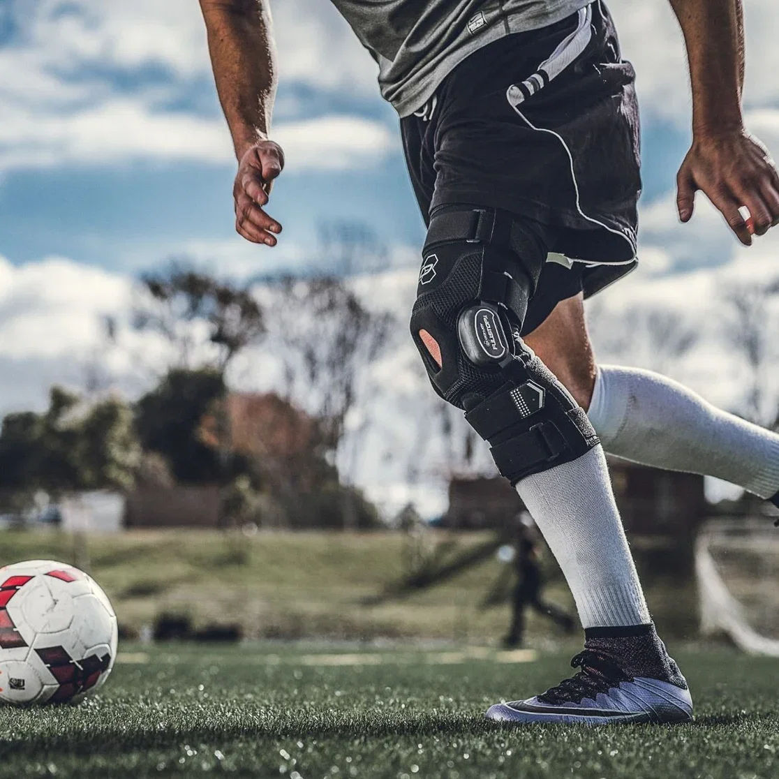 soccer-bionic-fullstop-knee-brace