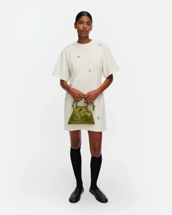 Kuplinta Kukasta kukkaan Dress