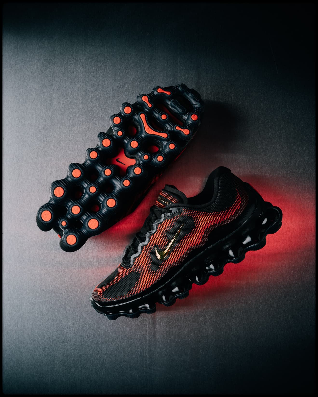 New NIKE Sneakers at Notre