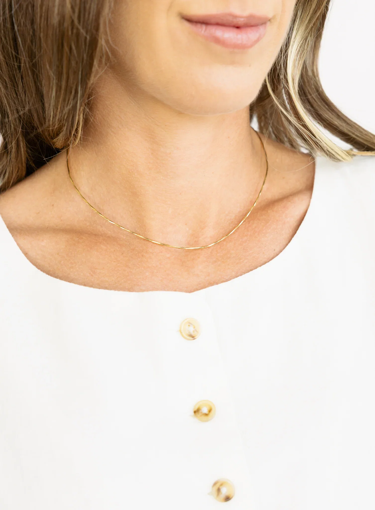 Nora Gold Wire Necklace