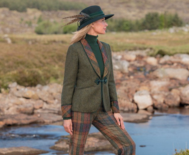 TWEED OUTFIT - SHOP THE LOOK