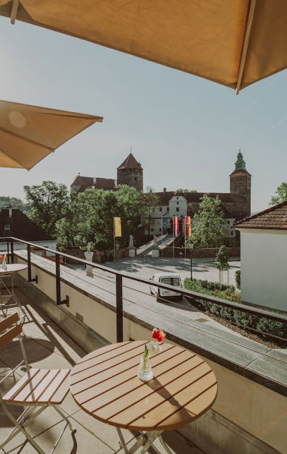 22508_burghotel_schlaining_terrasse